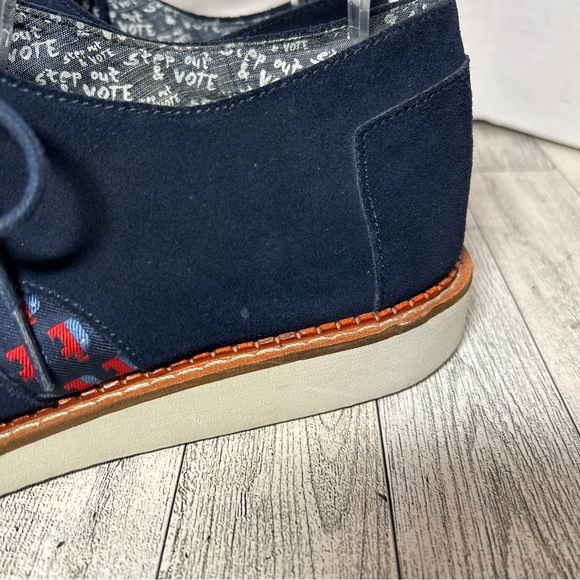 Tom’s Republican Elephant print navy oxfords suede lace up size 12 Trump Vote